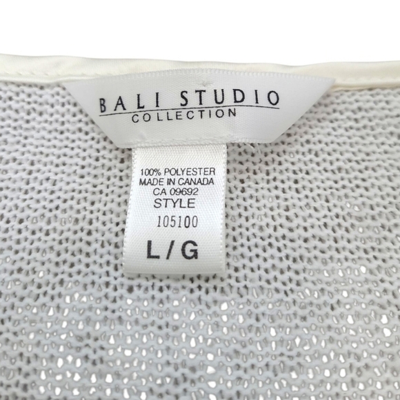 Bali Collection Canada Wrap Top Satin Trim Size Large - Picture 3 of 9